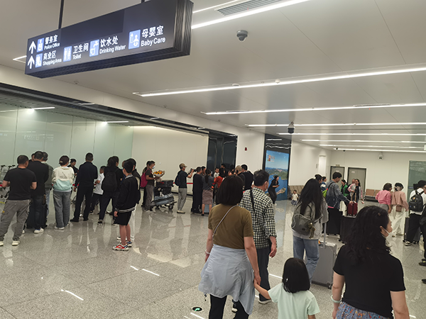 1683188415294380.png 綿陽機場“五一”假期運送旅客4.75萬人次  同比增長313%2.png